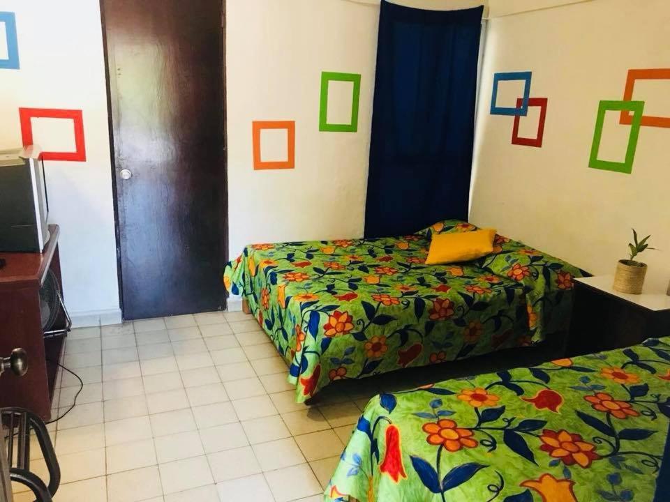 Hotel Zocalo Abuelos Acapulco Eksteriør bilde